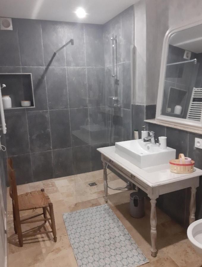Charmant Studio Dans Maison D'Hote Dans Un Ecrin De Verdure Saint-Martin-le-Redon Zewnętrze zdjęcie